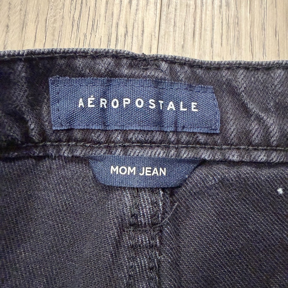Aeropostale Mom Jeans - Picture 3 of 6